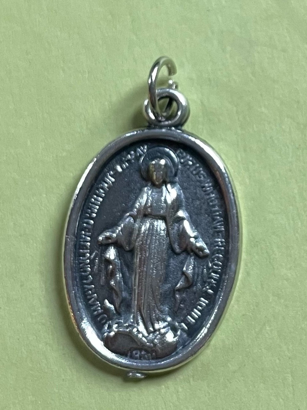 Vintage .925 Sterling Silver Miraculous Medal Pendant • Made in Italy